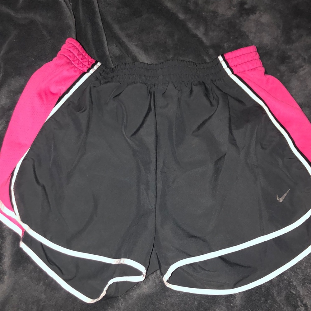 Nike gym short